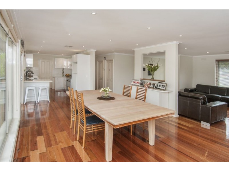 7 Lois Court, Thomastown VIC 3074