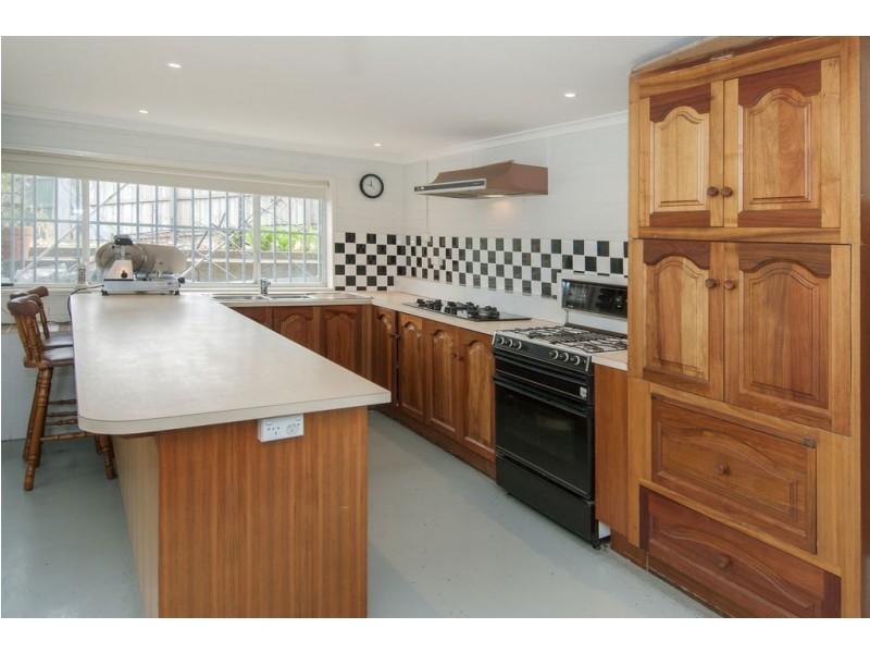 7 Lois Court, Thomastown VIC 3074