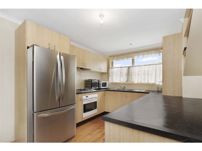 2 Epsom Avenue, Epping VIC 3076