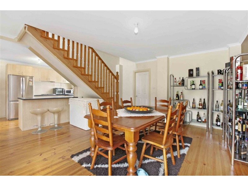 2 Epsom Avenue, Epping VIC 3076