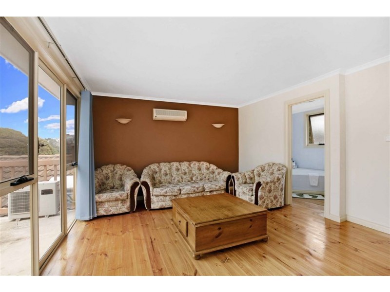 2 Epsom Avenue, Epping VIC 3076