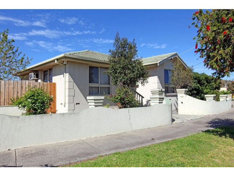 5 Alvarado Avenue, Thomastown VIC 3074