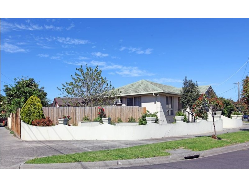 5 Alvarado Avenue, Thomastown VIC 3074