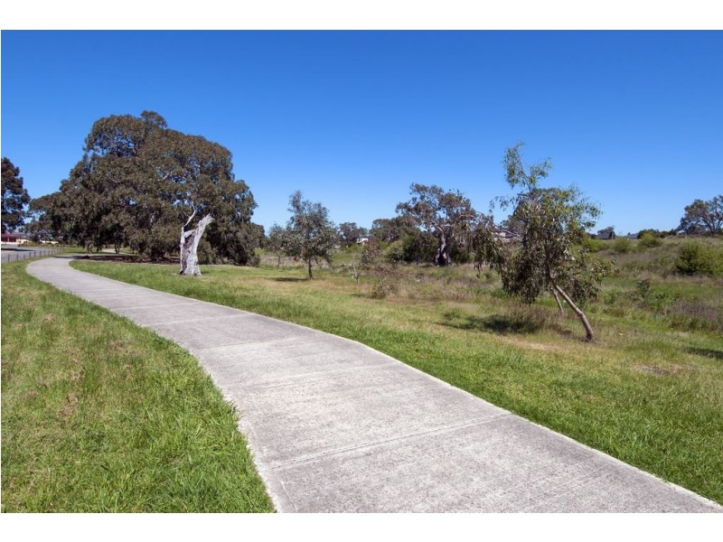 108 Maserati Drive, Epping VIC 3076