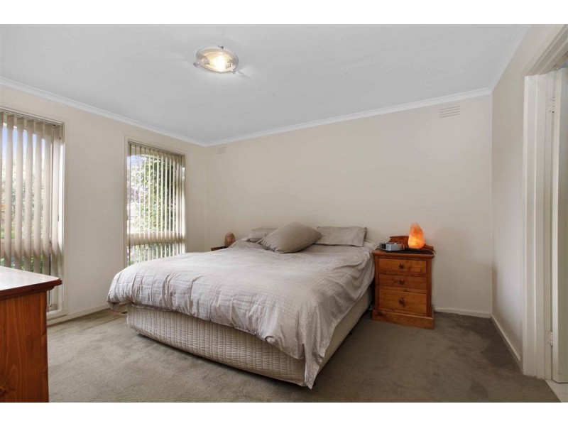 4 Wirilda Close, Thomastown VIC 3074