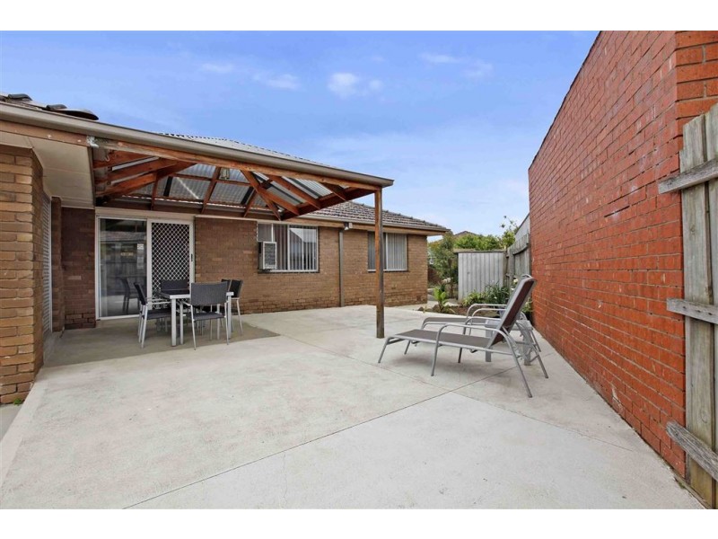 4 Wirilda Close, Thomastown VIC 3074