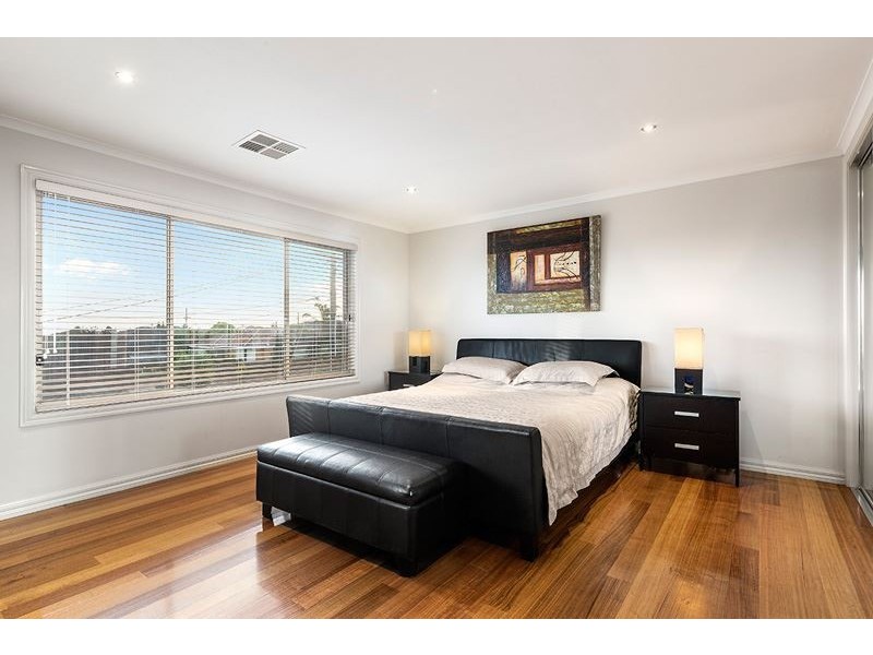 5 Wirilda Close, Thomastown VIC 3074