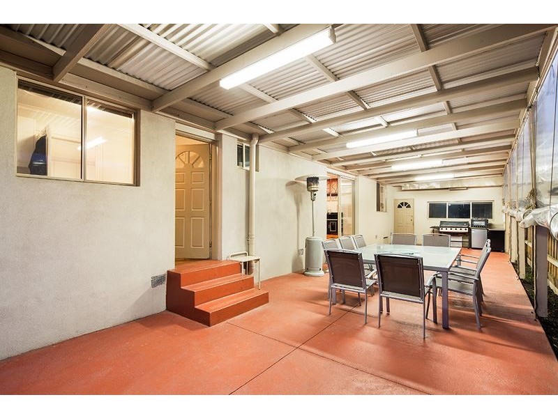 5 Wirilda Close, Thomastown VIC 3074