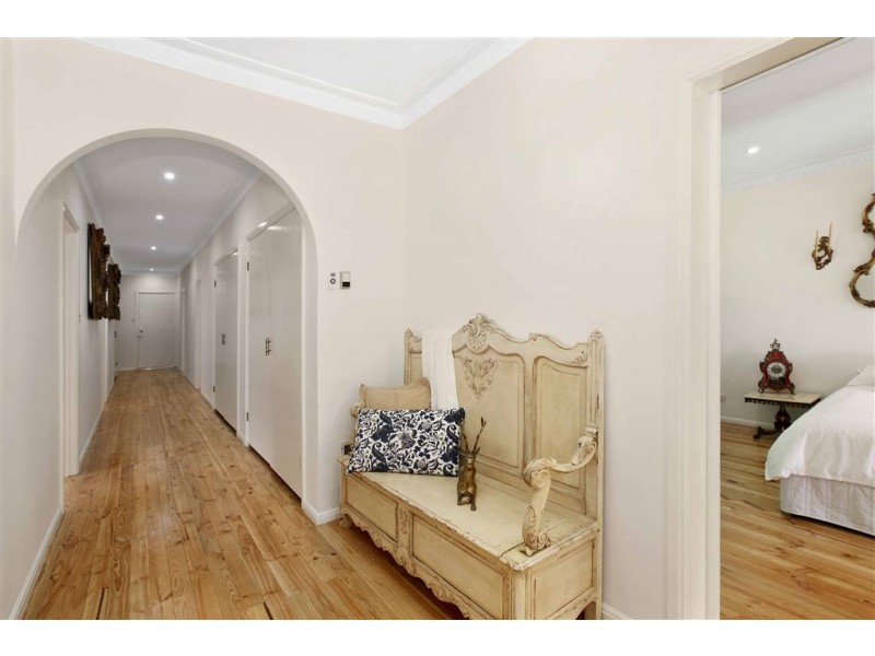 6 Aztec Place, Thomastown VIC 3074