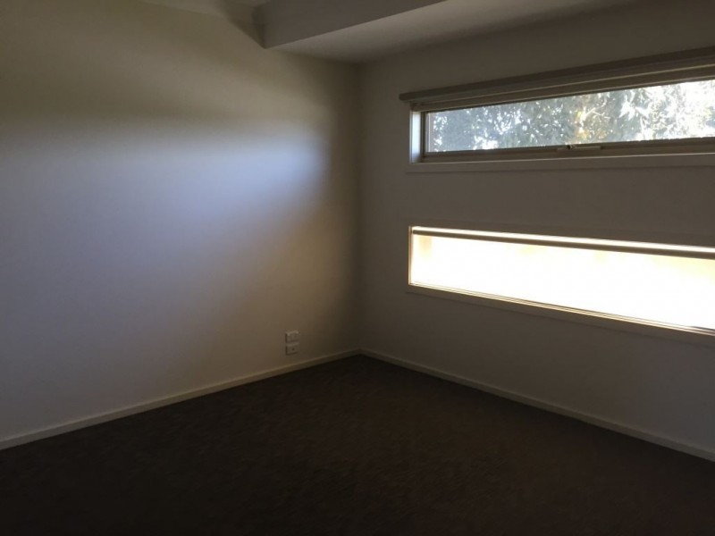 16 Creeds Farm Lane, Epping VIC 3076