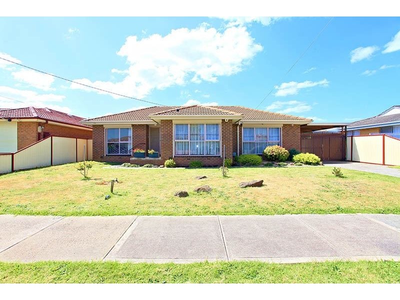 8 Coonawarra Drive, Thomastown VIC 3074