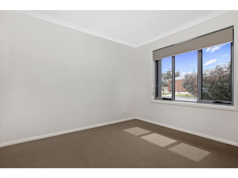 16 Allendale Avenue, Wollert VIC 3750