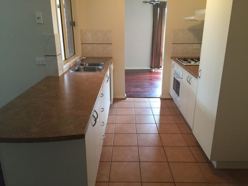 15 Siret Court, Roxburgh Park VIC 3064