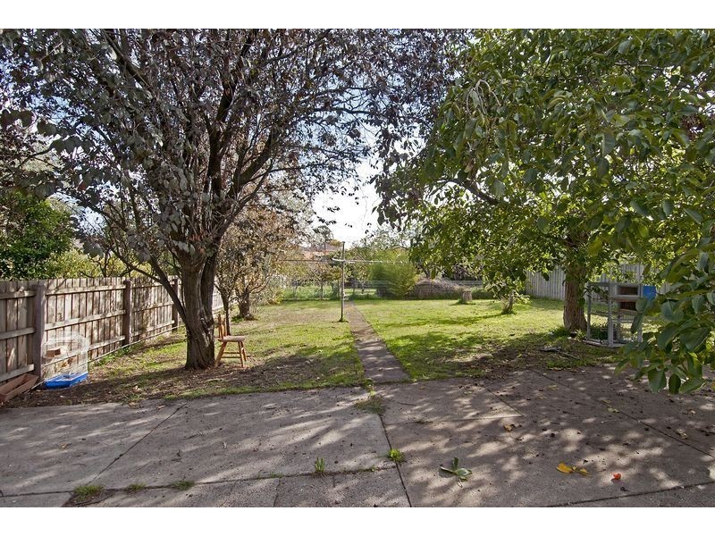 19 Harding Street, Thomastown VIC 3074