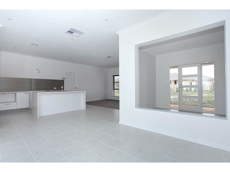 22 Parrot Drive, Whittlesea VIC 3757