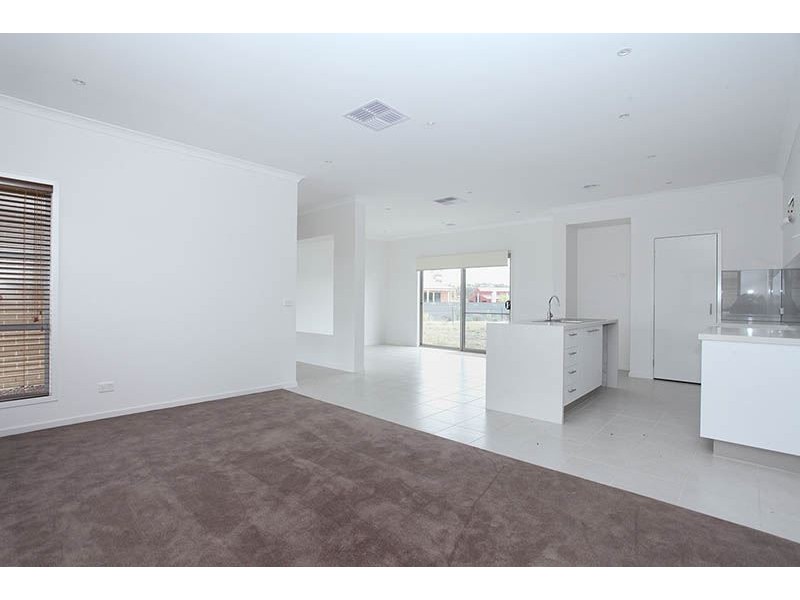 22 Parrot Drive, Whittlesea VIC 3757