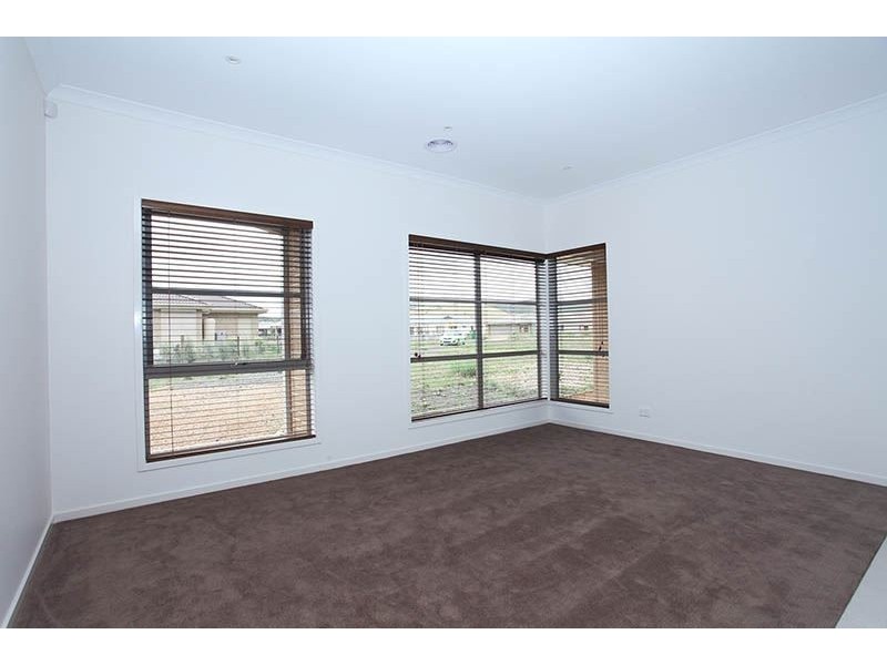 22 Parrot Drive, Whittlesea VIC 3757