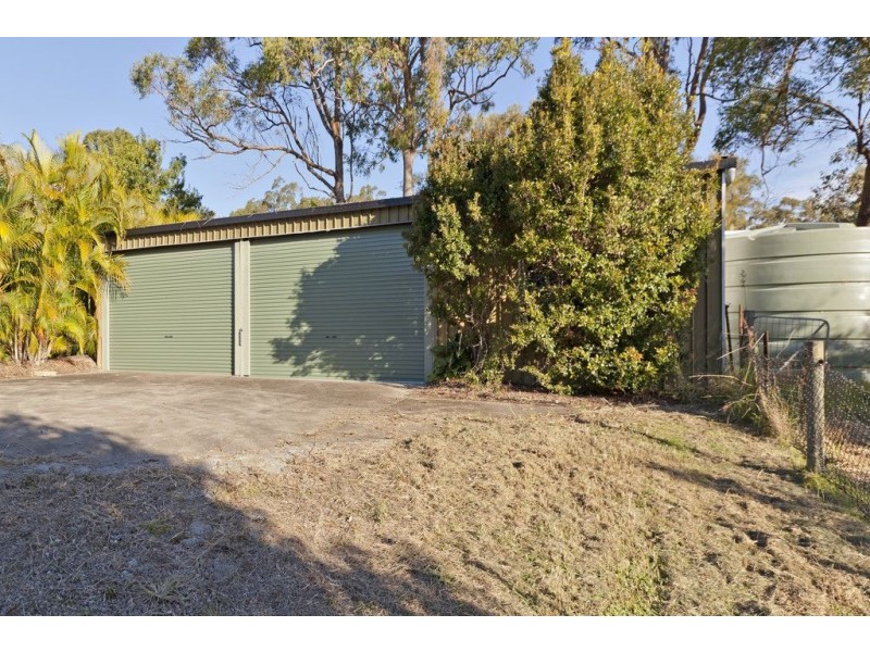 104 Alperton road, Burbank QLD 4156