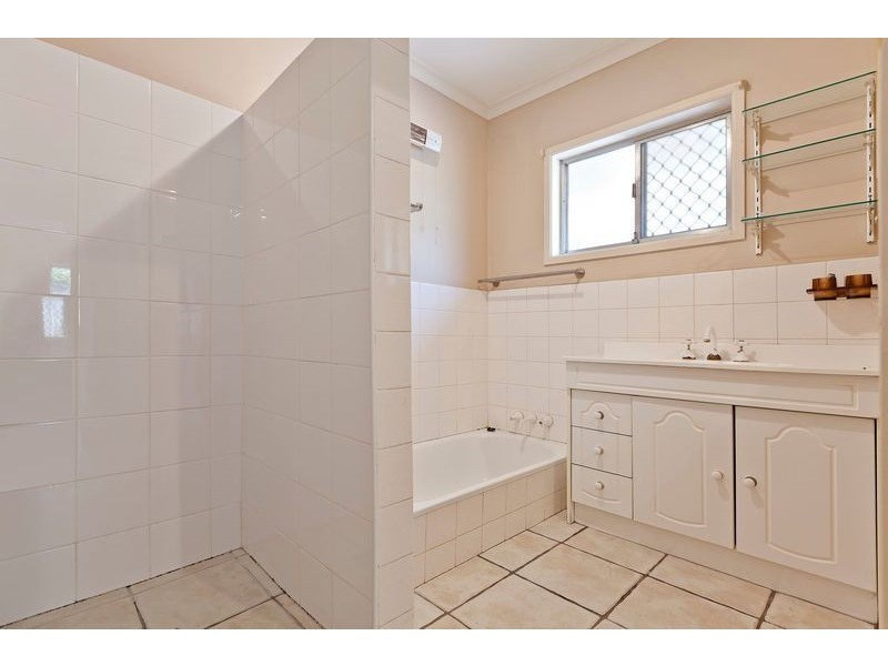 4 Koobil Street, Rochedale South QLD 4123