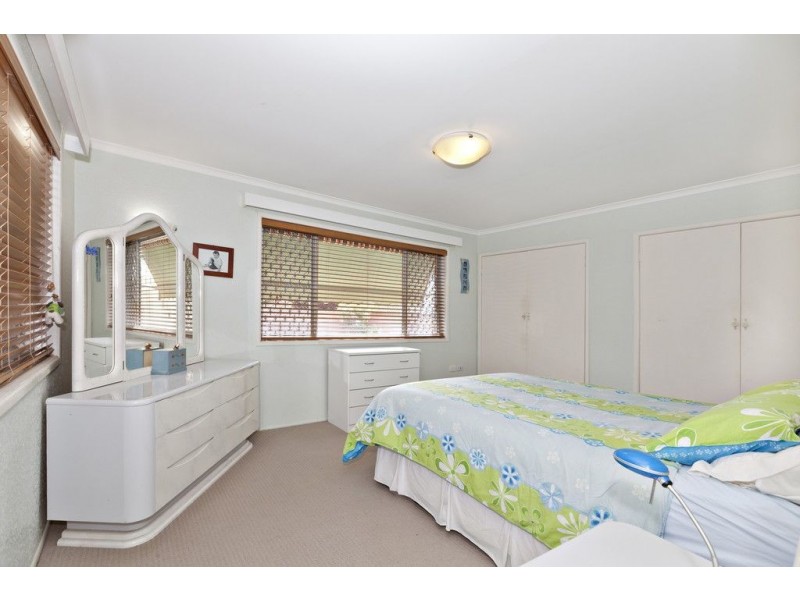 6 Van Dieman Crescent, Springwood QLD 4127