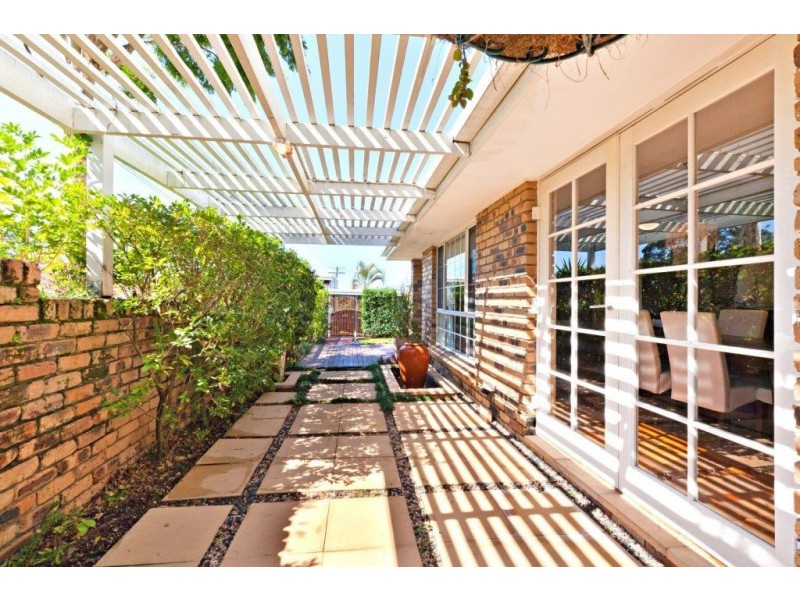 4 Ridgeway Court, Rochedale South QLD 4123