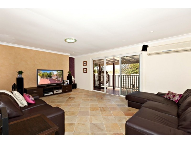 4 Ridgeway Court, Rochedale South QLD 4123