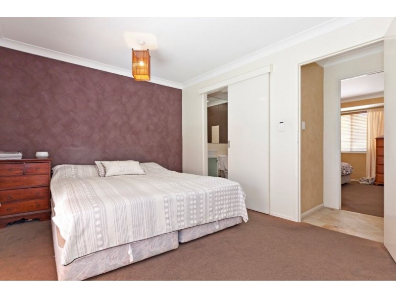 4 Ridgeway Court, Rochedale South QLD 4123