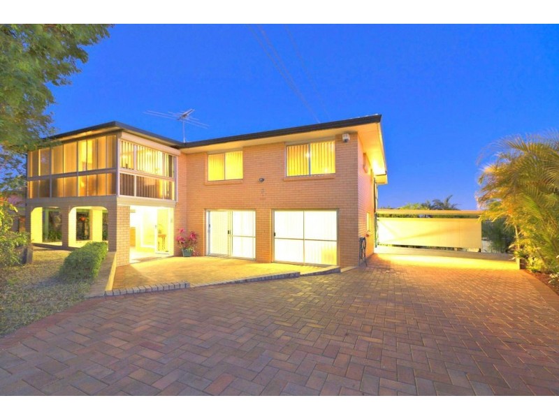 5 Leone Avenue, Rochedale South QLD 4123