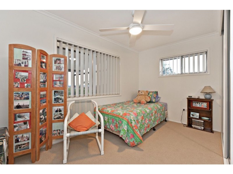 5 Leone Avenue, Rochedale South QLD 4123