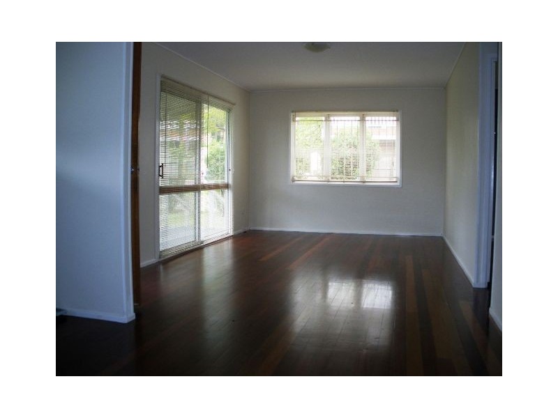 33 Binnalong Street, Rochedale South QLD 4123