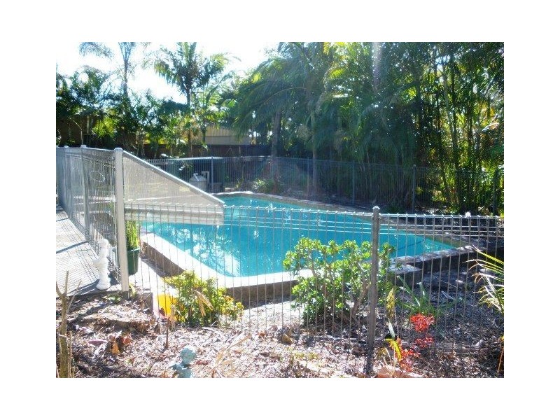 23 Sunningdale Avenue, Rochedale South QLD 4123