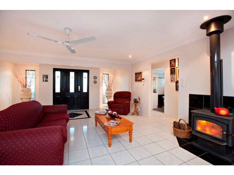 19 Gallang Street, Rochedale South QLD 4123