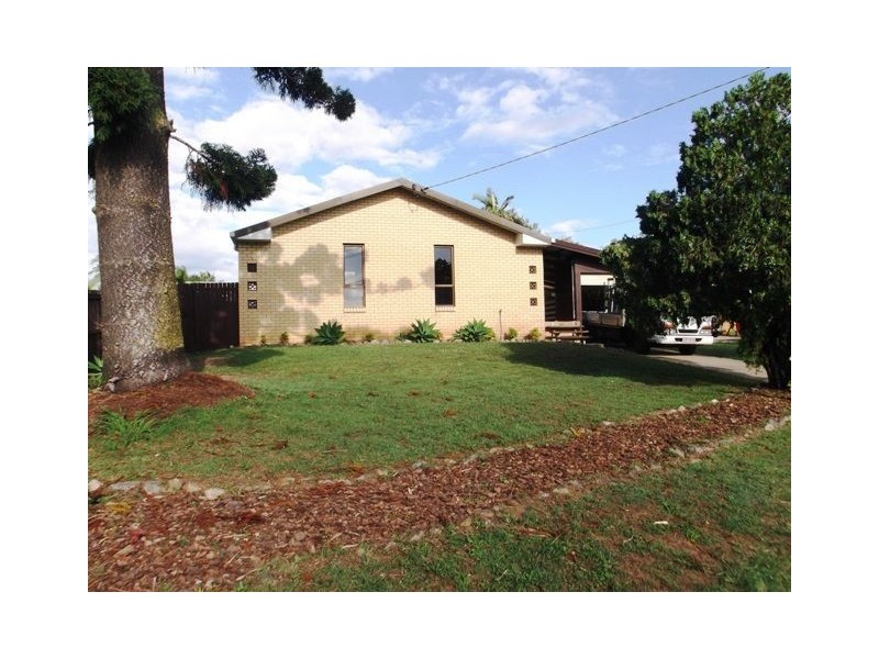 11 Jamberoo Street, Springwood QLD 4127