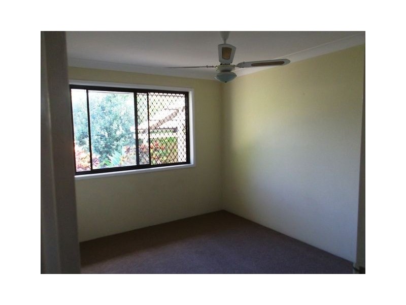 11 Jamberoo Street, Springwood QLD 4127