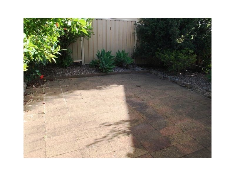 11 Jamberoo Street, Springwood QLD 4127