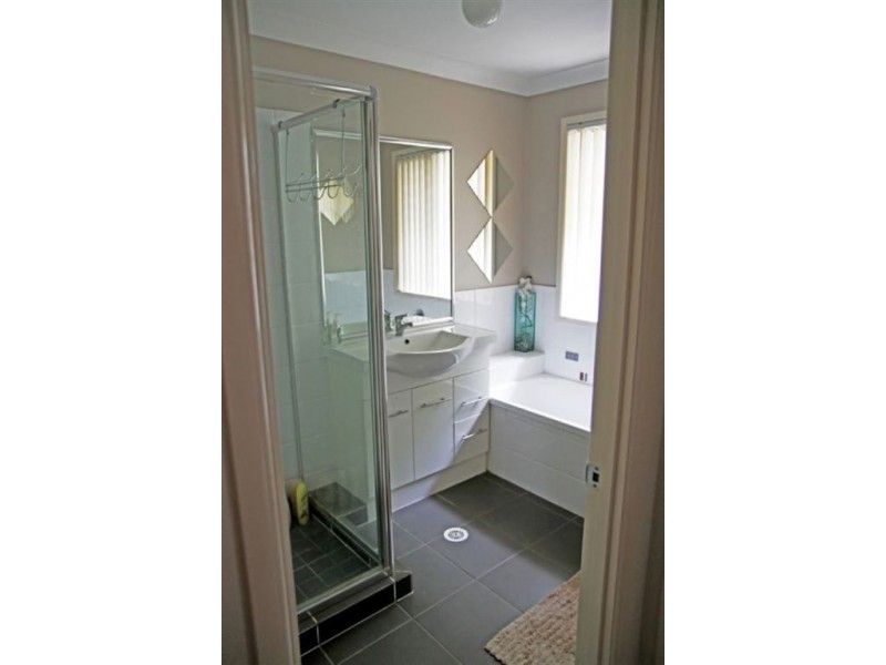 31 Parfrey Road, Rochedale South QLD 4123