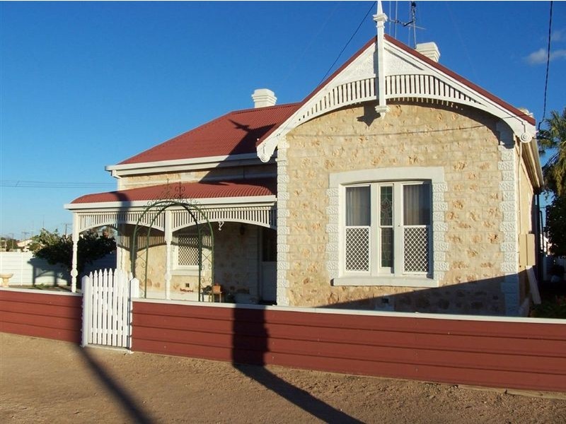 1 Lipson Avenue, Kadina SA 5554