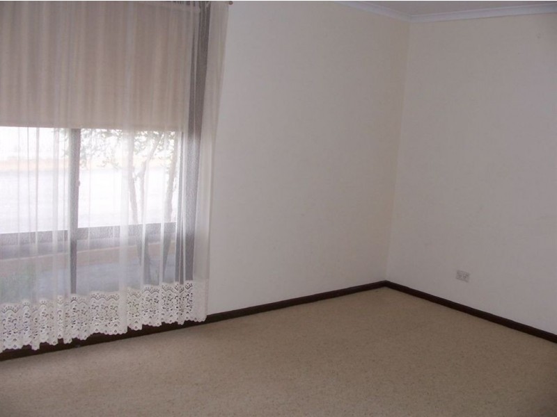 4 Emu Street, Wallaroo SA 5556