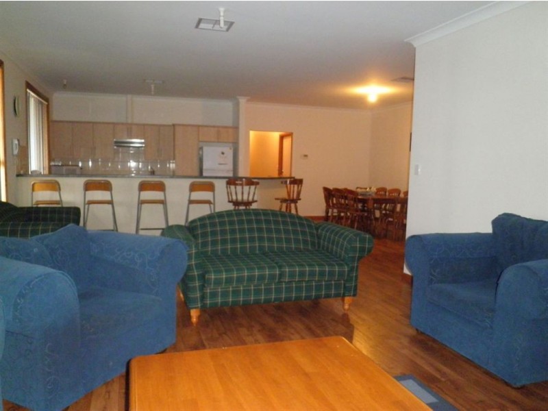 20 Polglase Street, Port Hughes SA 5558