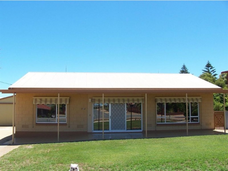 27 Snell Avenue, Port Hughes SA 5558