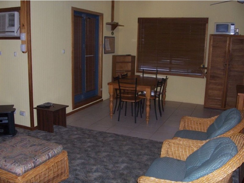 33 Randolph Street, Port Hughes SA 5558