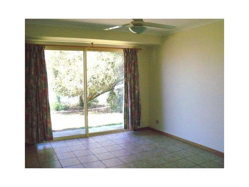 2 Clayton Street, Moonta Bay SA 5558