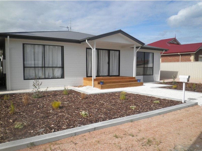 58 Trelawney Street, Moonta Bay SA 5558