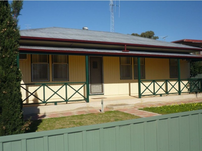 6 Moontana Avenue, Moonta Bay SA 5558