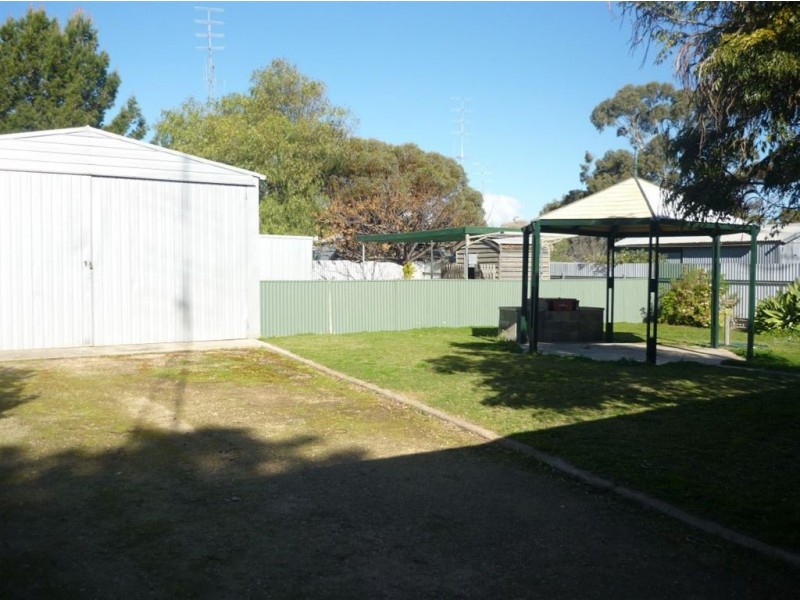 6 Moontana Avenue, Moonta Bay SA 5558