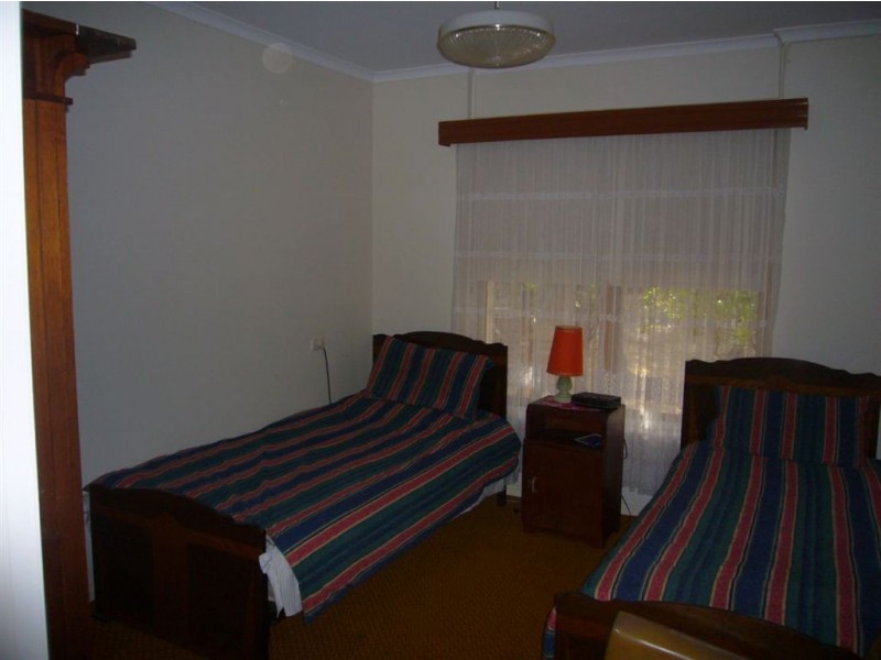 33 Coast Road, Moonta Bay SA 5558