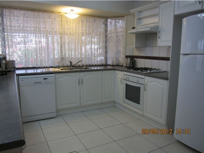 4 Andrews Street, Moonta Bay SA 5558