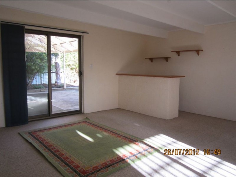 36 Victoria Street, Moonta Bay SA 5558