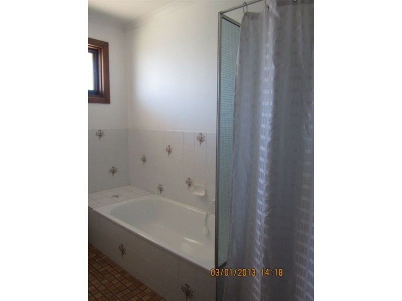 8B Percy Street, Moonta Bay SA 5558