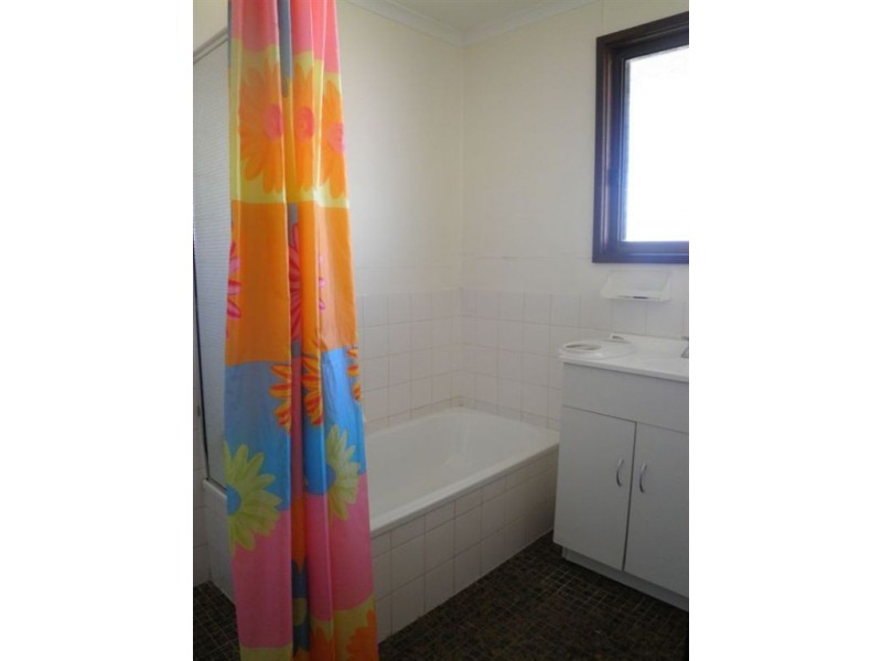 4 Emu Street, Wallaroo SA 5556